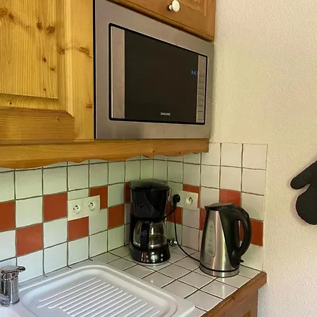 Les Frahans Apartment *
